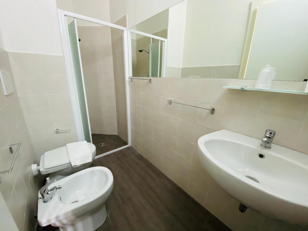 Hotel Luna Rossa Rimini Ngoại thất bức ảnh