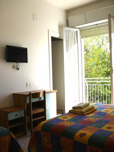 Hotel Luna Rossa Rimini Ngoại thất bức ảnh